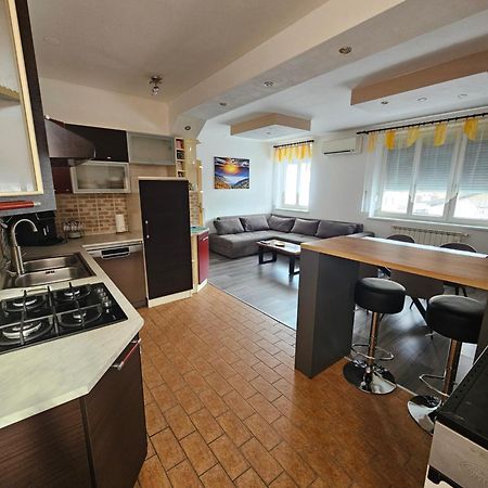 Smaragd Damir Antunovic-Sobodajalec Kobarid Exterior foto